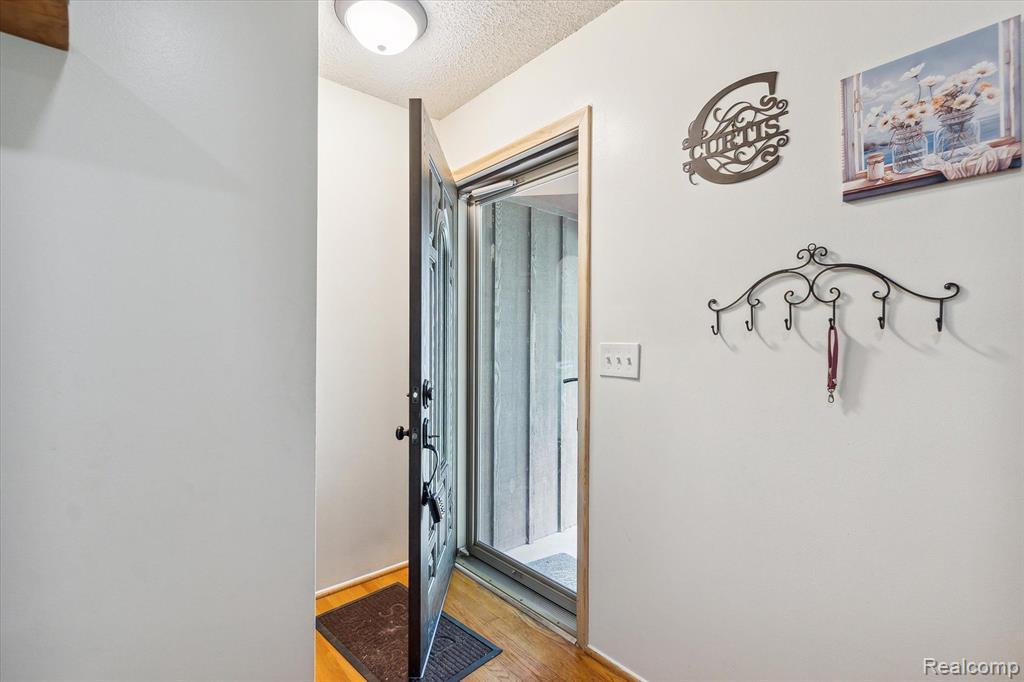 4466 VAN VLEET Road, Swartz Creek, MI 48473 — Photo 14