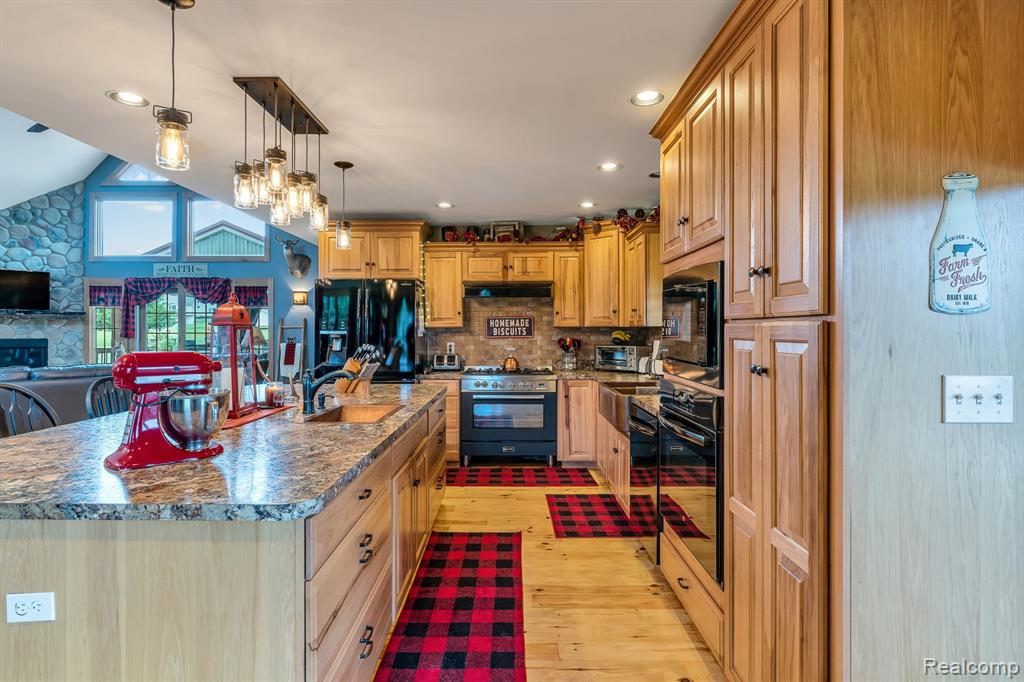 4000 SKINNER LAKE Road, Lapeer, MI 48446 — Photo 32
