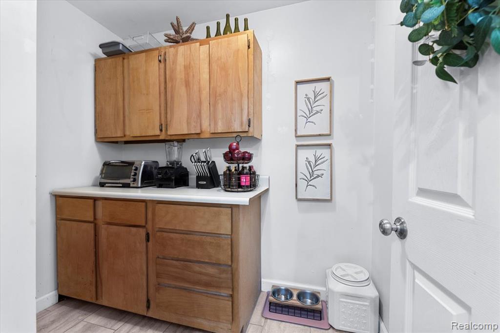500 Provincetown Lane, Plymouth, MI 48170 — Photo 11