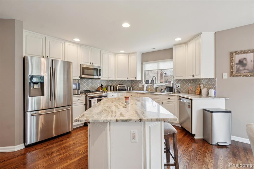 6962 Muirfield Dr. Drive, Shelby Twp, MI 48316 — Photo 12