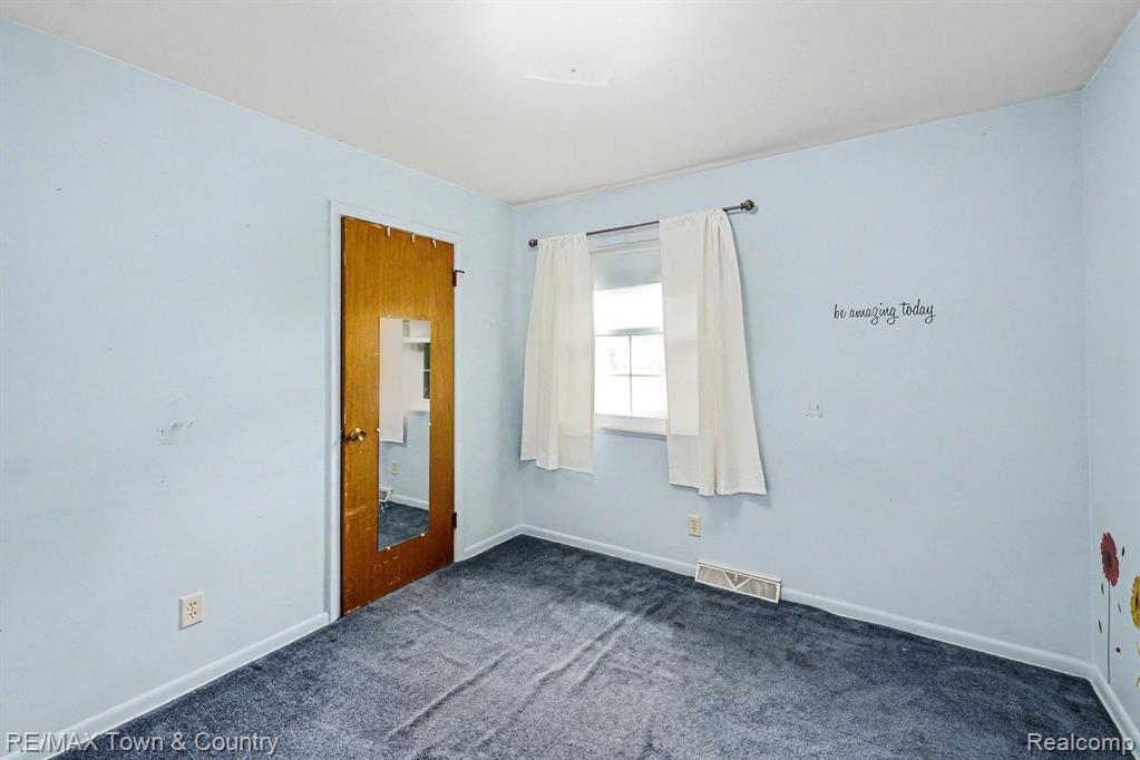 405 Terrace Drive, Flushing, MI 48433 — Photo 21