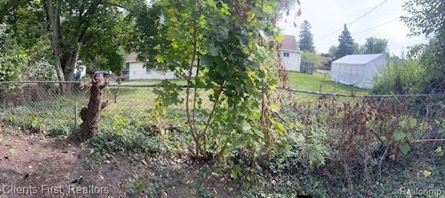 225 DEVONSHIRE Street, Ypsilanti, MI 48198 — Photo 68