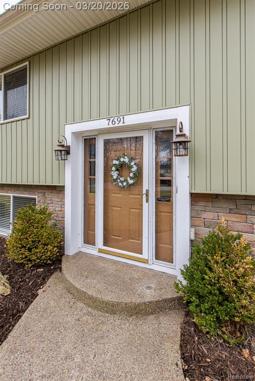 7691 Bridge Road, Waterford, MI 48329 — Photo 3