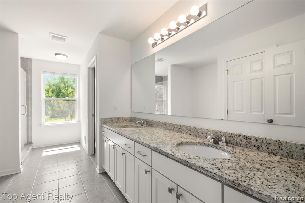 63770 Dequindre Road, Washington, MI 48095 — Photo 43