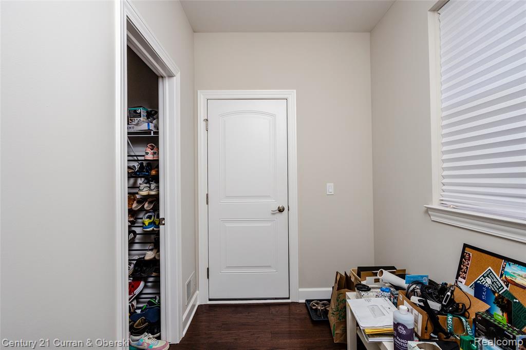 47749 Fieldstone Drive, Northville, MI — Photo 18