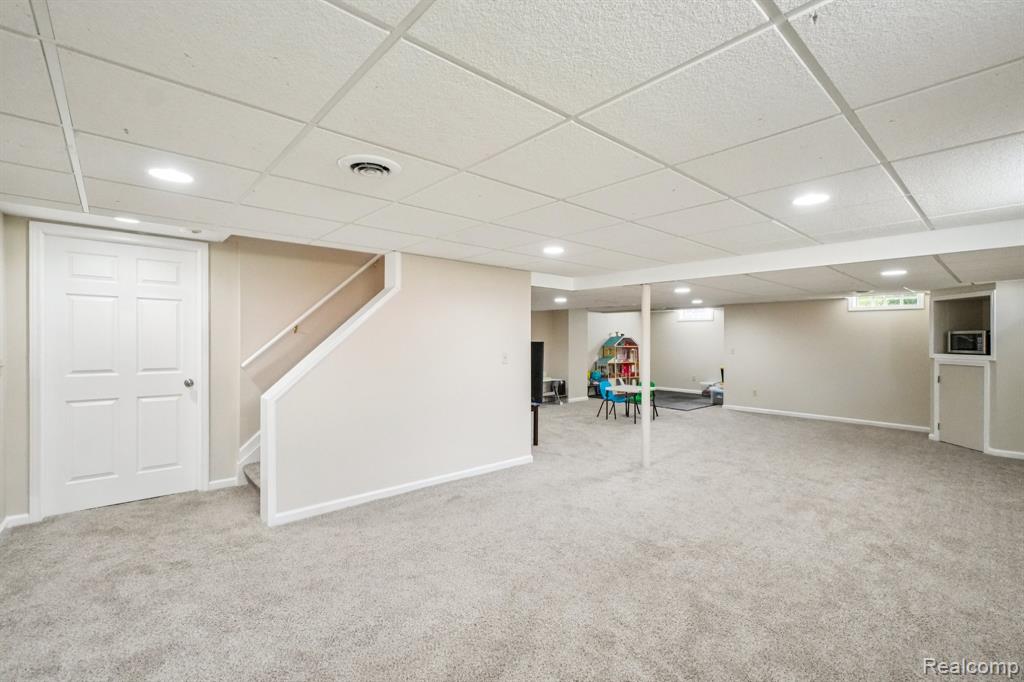585 Timberline Drive, Rochester Hills, MI 48309 — Photo 26