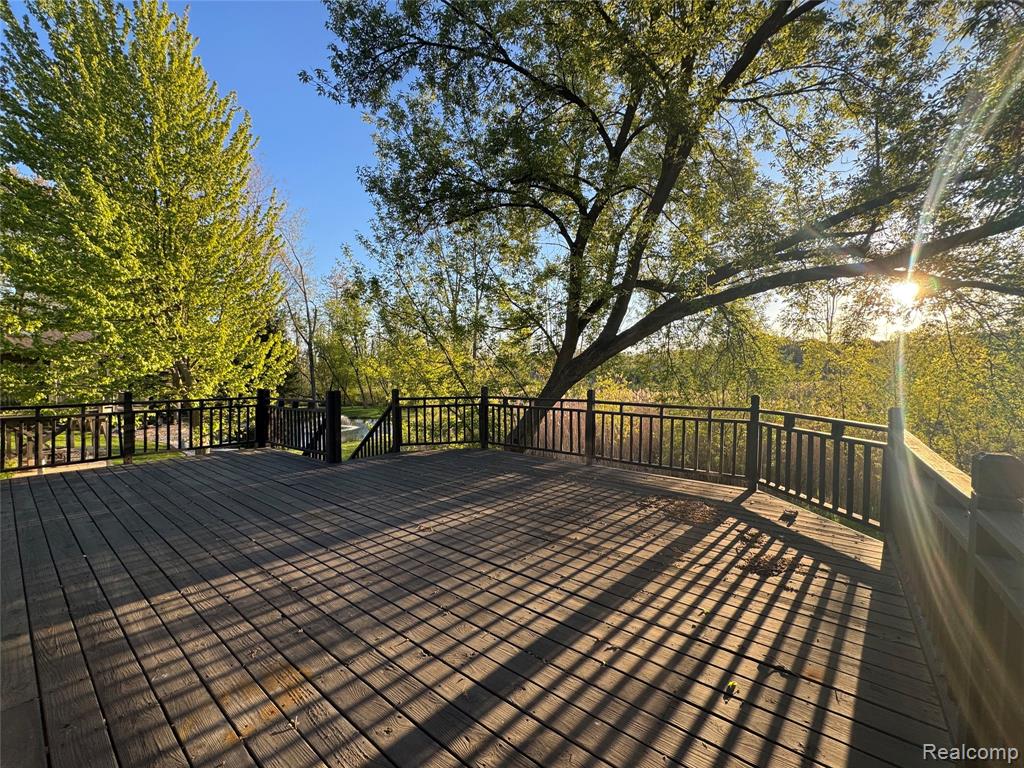 4239 Arcadia Drive, Auburn Hills, MI 48326 — Photo 23