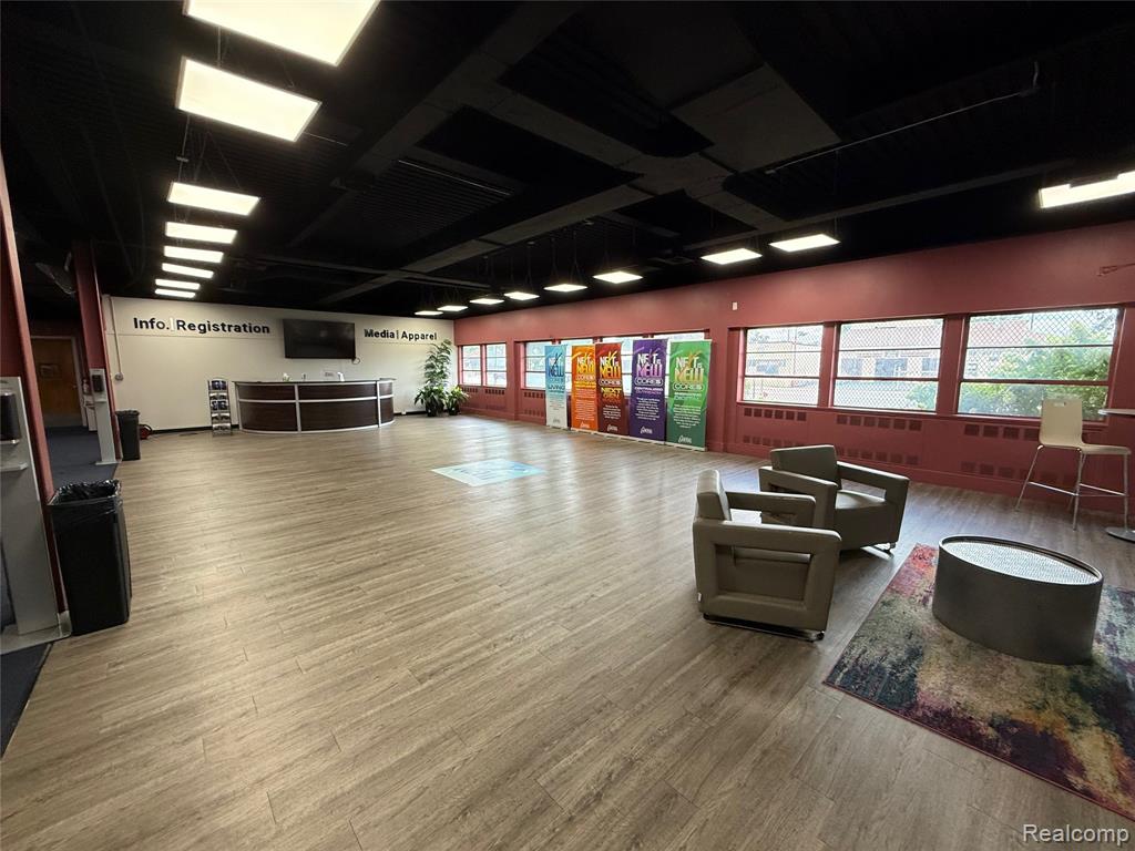 10421 W 7 Mile Road, Detroit, MI 48221 — Photo 10