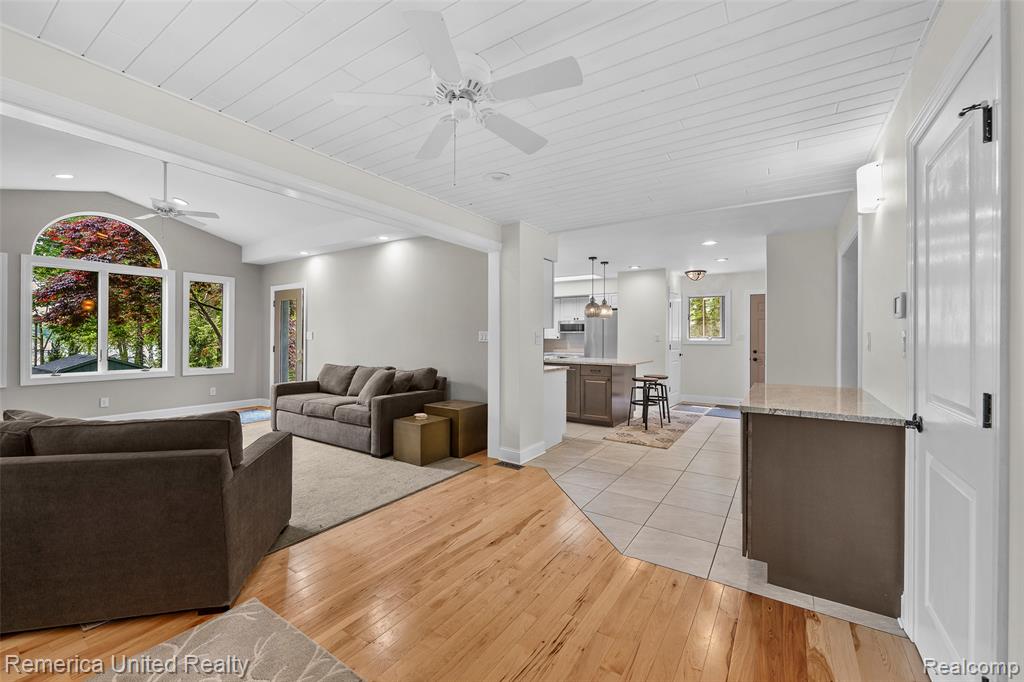4375 Irene Drive, Howell, MI 48843 — Photo 28