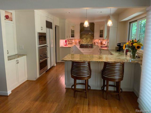 995 STRATFORD Place, Bloomfield Hills, MI 48304 — Photo 10
