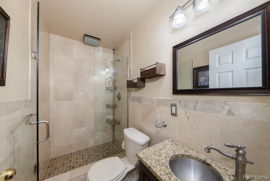 5824 HATHAWAY Road, Canton, MI 48187 — Photo 15