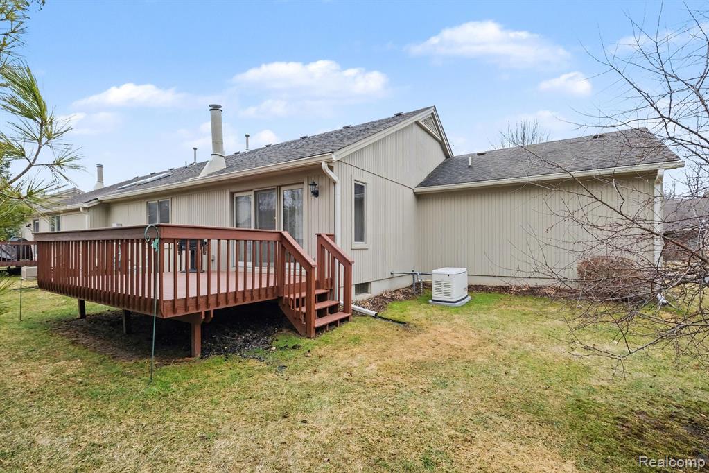 8062 Sawgrass Trail, 25, Grand Blanc, MI 48439 — Photo 21