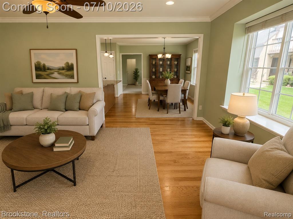904 Country Club Drive, Saint Clair Shores, MI 48082 — Photo 11