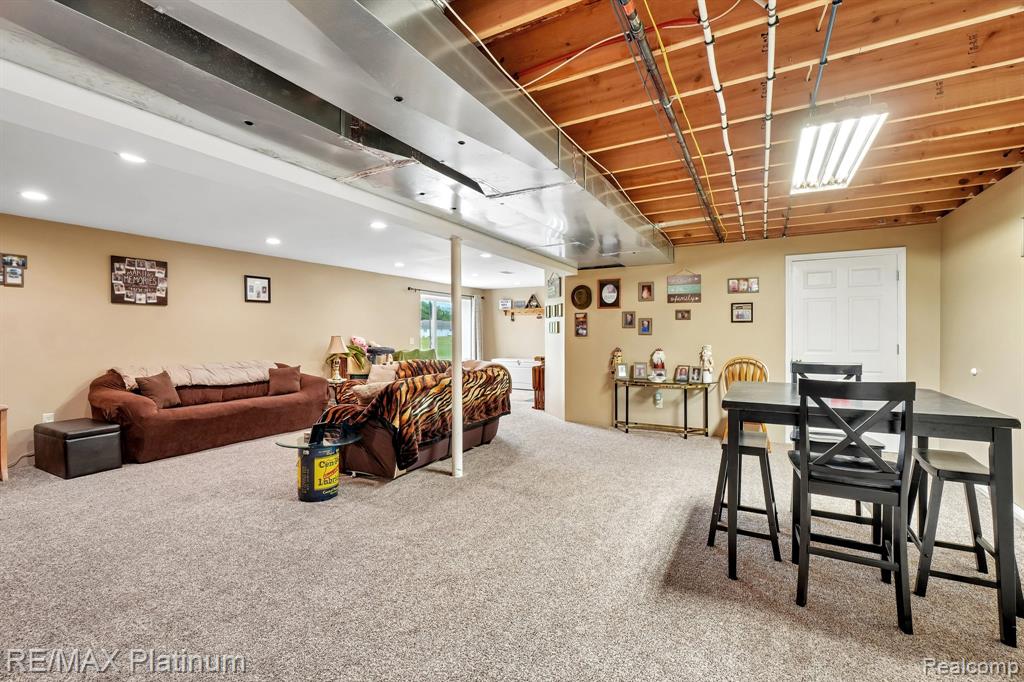 11704 Glen Mary, Byron, MI 48418 — Photo 38