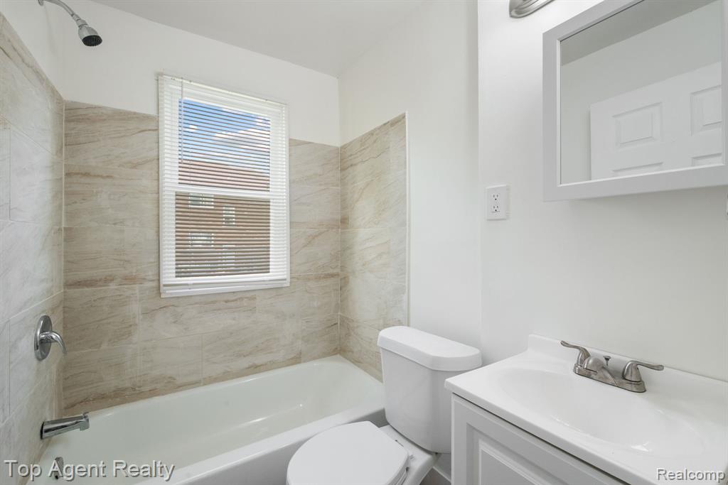 615 W Hollywood, Highland Park, MI 48203 — Photo 18