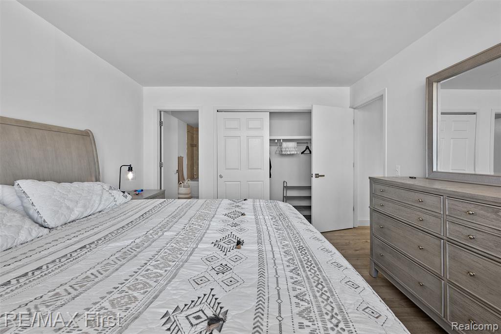 3320 Spinnaker Lane, 10D, Detroit, MI 48207 — Photo 23