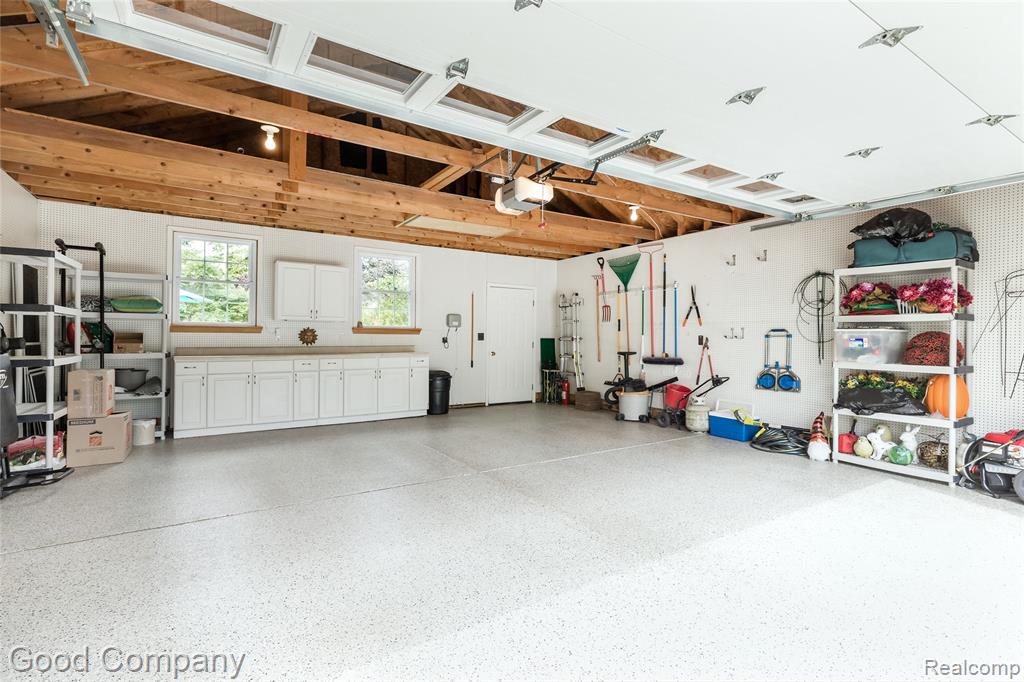 32291 Verona Circle, Beverly Hills, MI 48025 — Photo 49