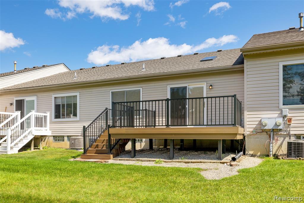 53171 Pineridge Drive, Chesterfield, MI — Photo 33