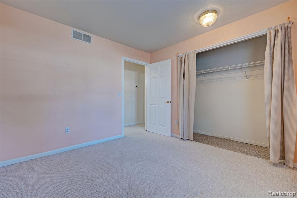 12364 Saint Andrews Way, 66, Fenton, MI 48430 — Photo 20