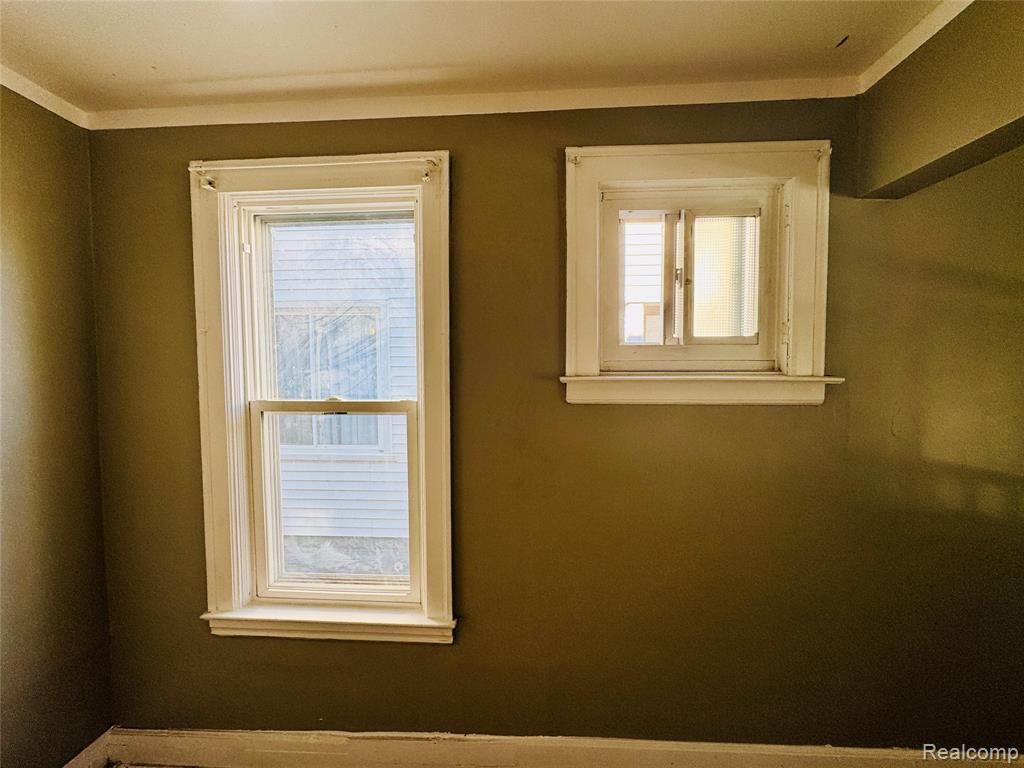 11667 Mitchell Street, Hamtramck, MI 48212 — Photo 8