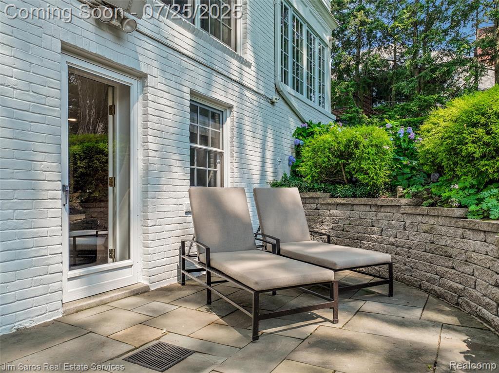 51 Lochmoor Boulevard, Grosse Pointe Shores, MI 48236 — Photo 42