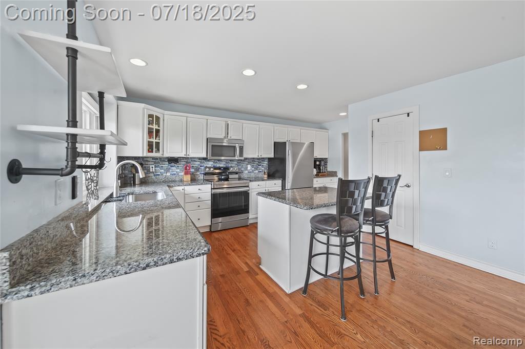 54030 Dequindre Road, Shelby Twp, MI 48316 — Photo 6