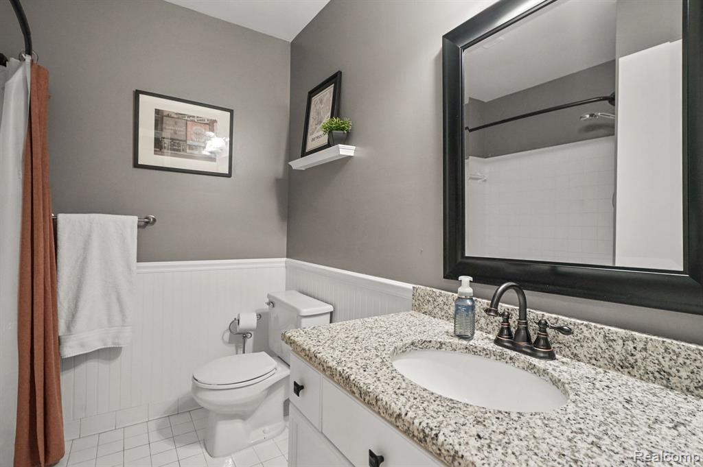 724 S Milford Road, Milford, MI 48381 — Photo 19