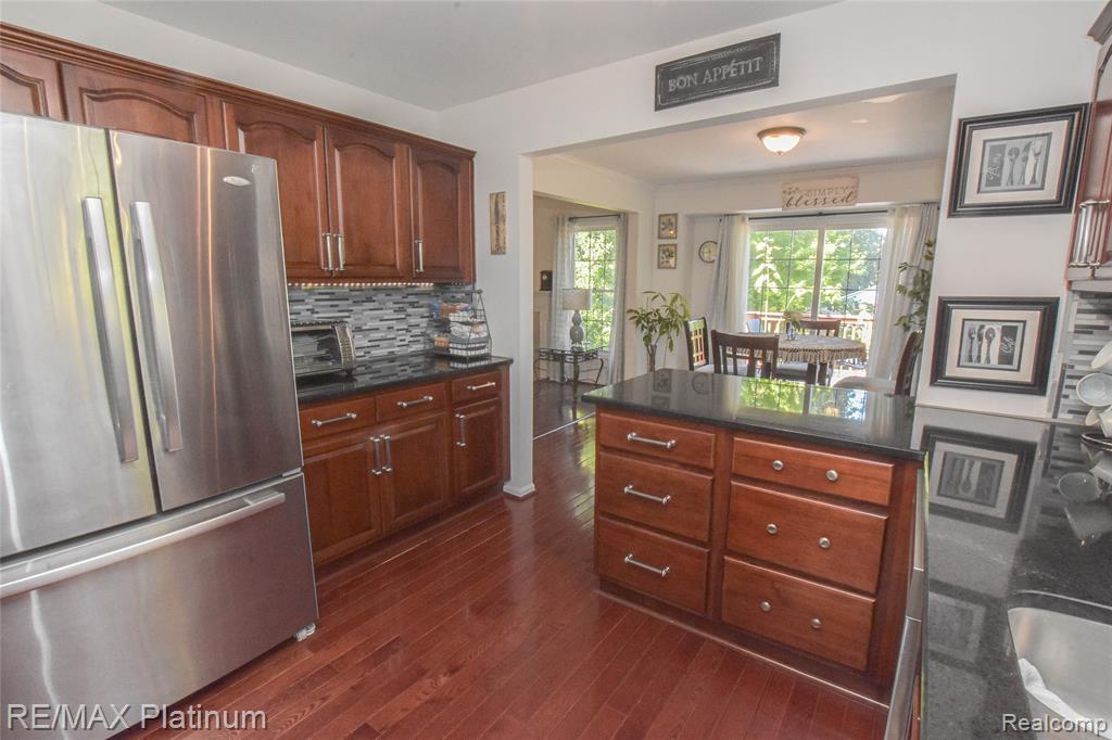 816 Maplewood Court, Brighton, MI 48116 — Photo 21