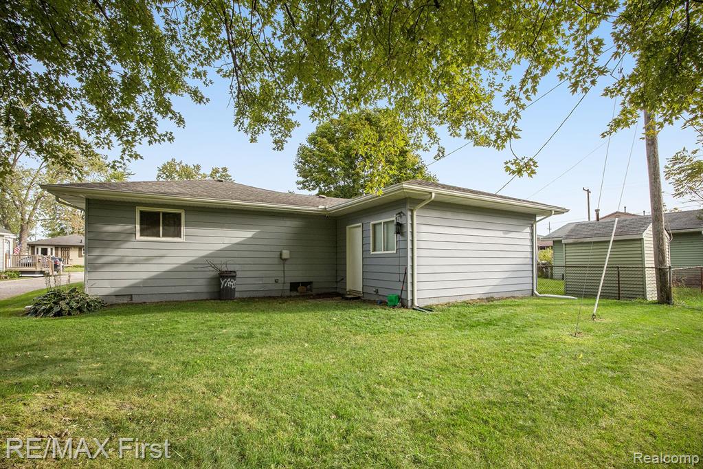 715 LOWELL Street, Marine, MI — Photo 15