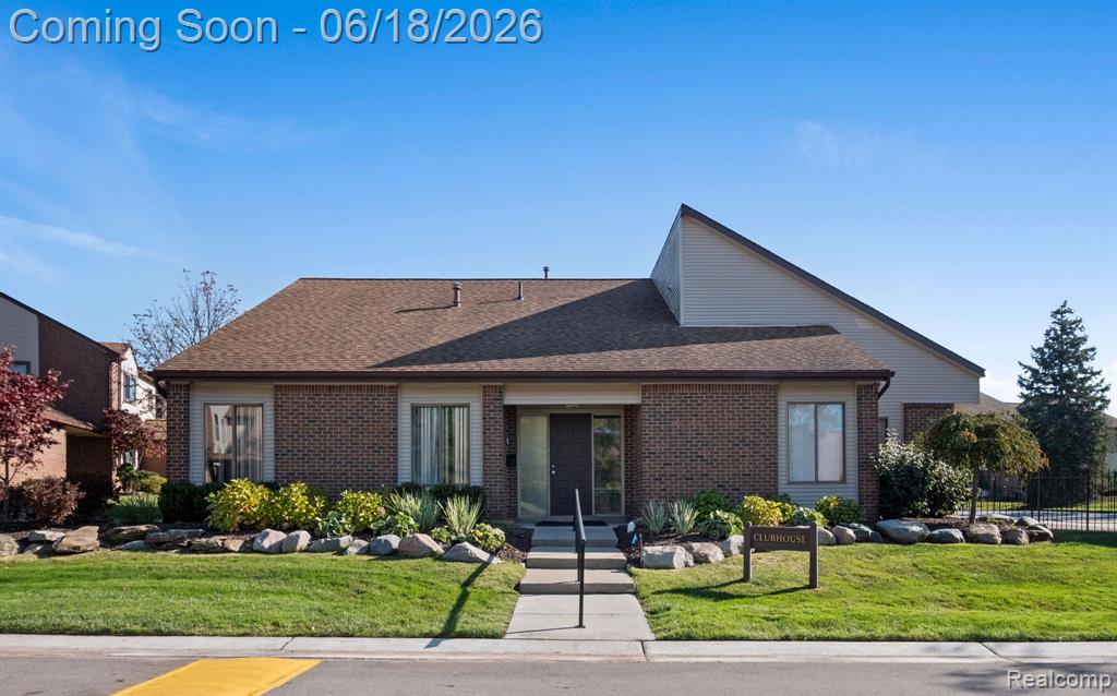 6680 Ridgefield Circle, 201, West Bloomfield, MI — Photo 33