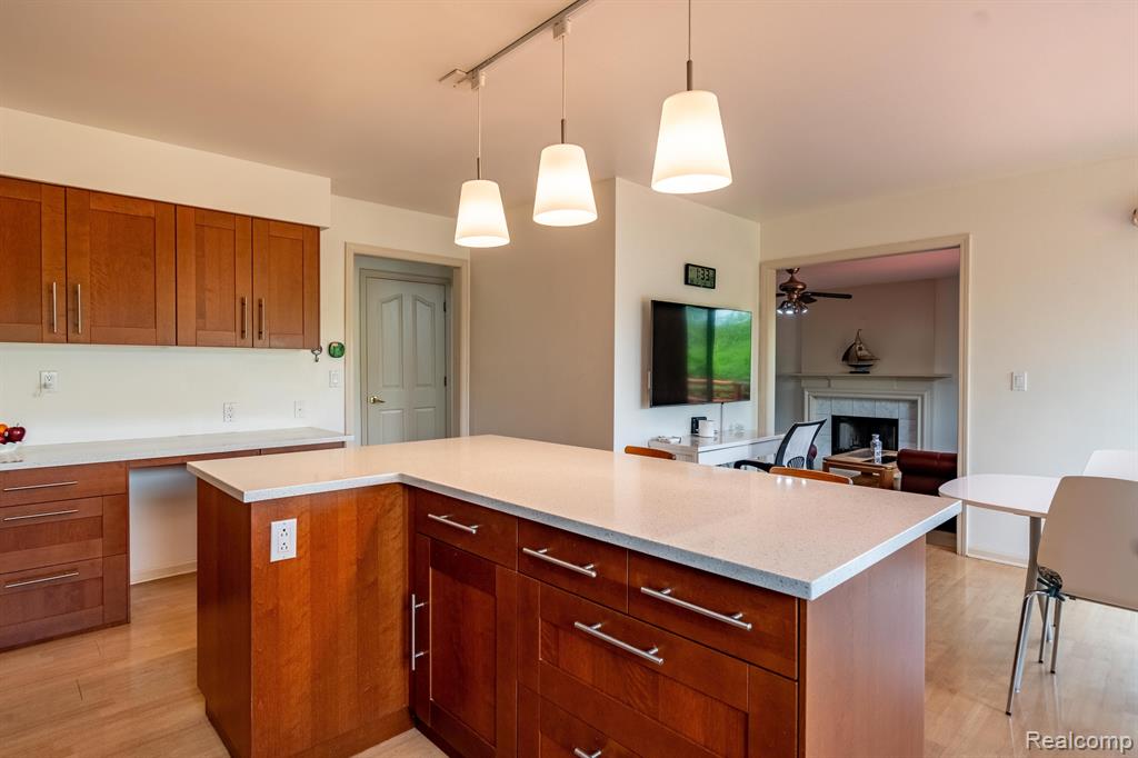 45536 MORNINGSIDE Road, Canton, MI 48187 — Photo 15