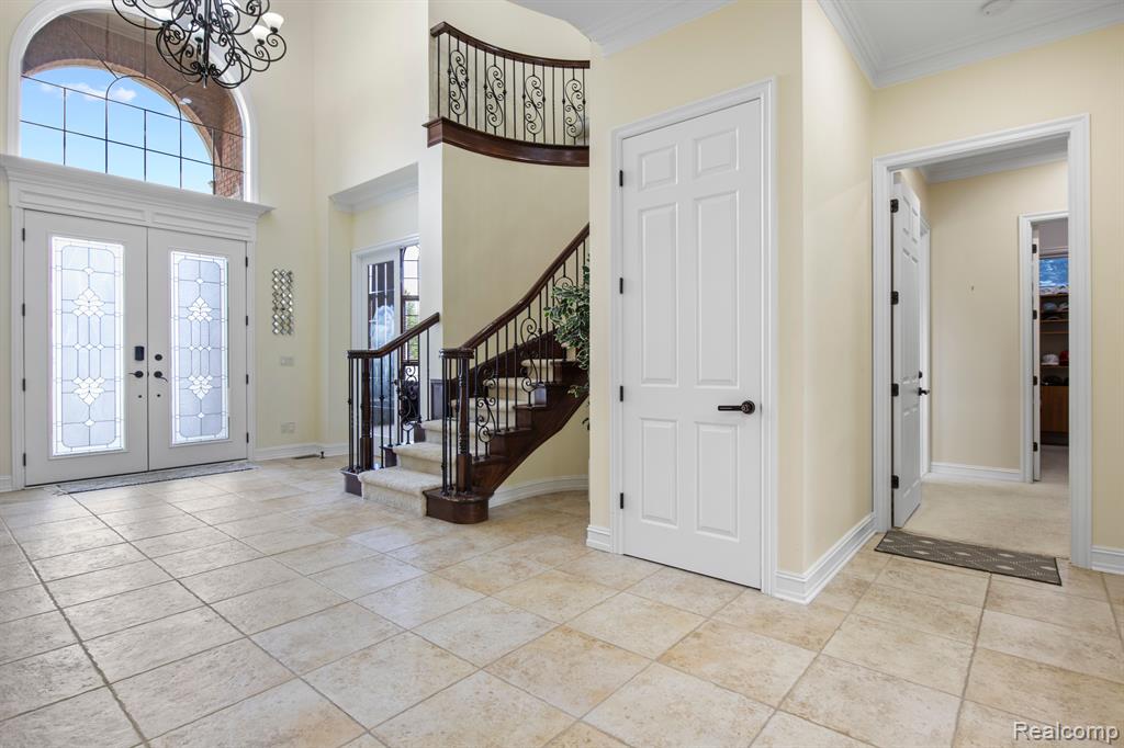 8151 ROLLING MEADOWS Drive, Canton, MI 48187 — Photo 23