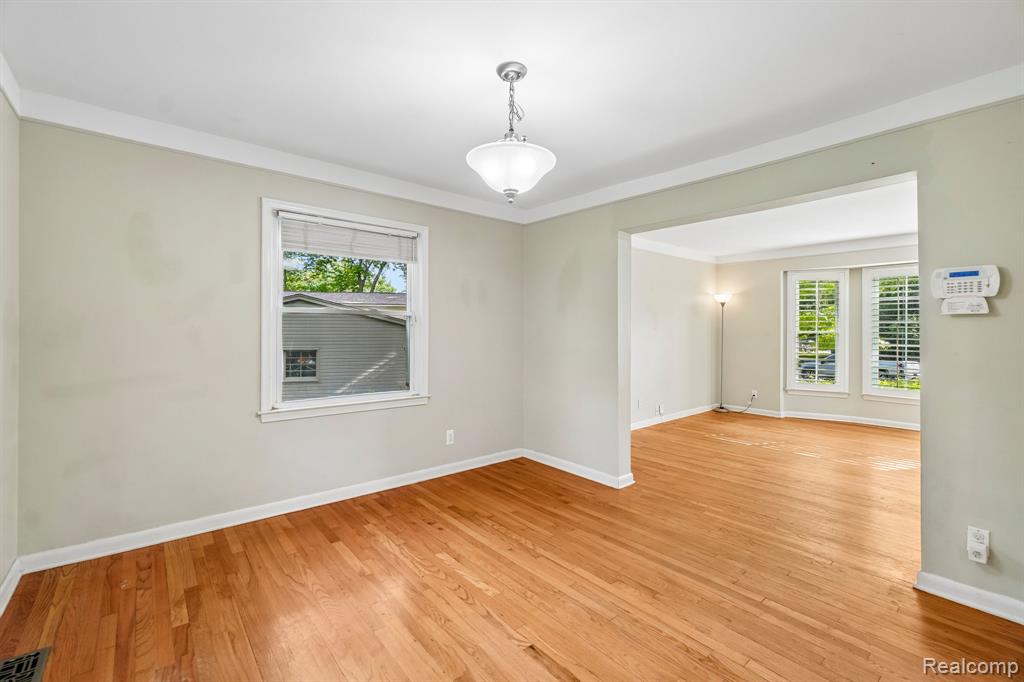 2675 Douglas Drive, Bloomfield Hills, MI 48304 — Photo 8
