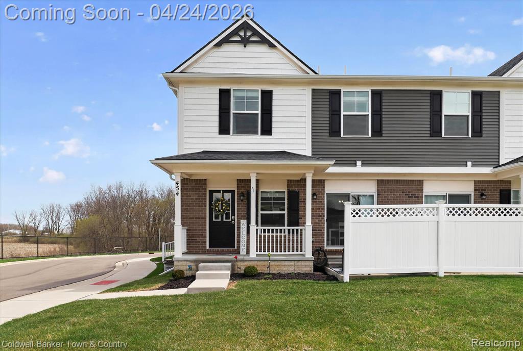 454 Maple Cove Circle, 19, Saline, MI 48176 — Photo 2
