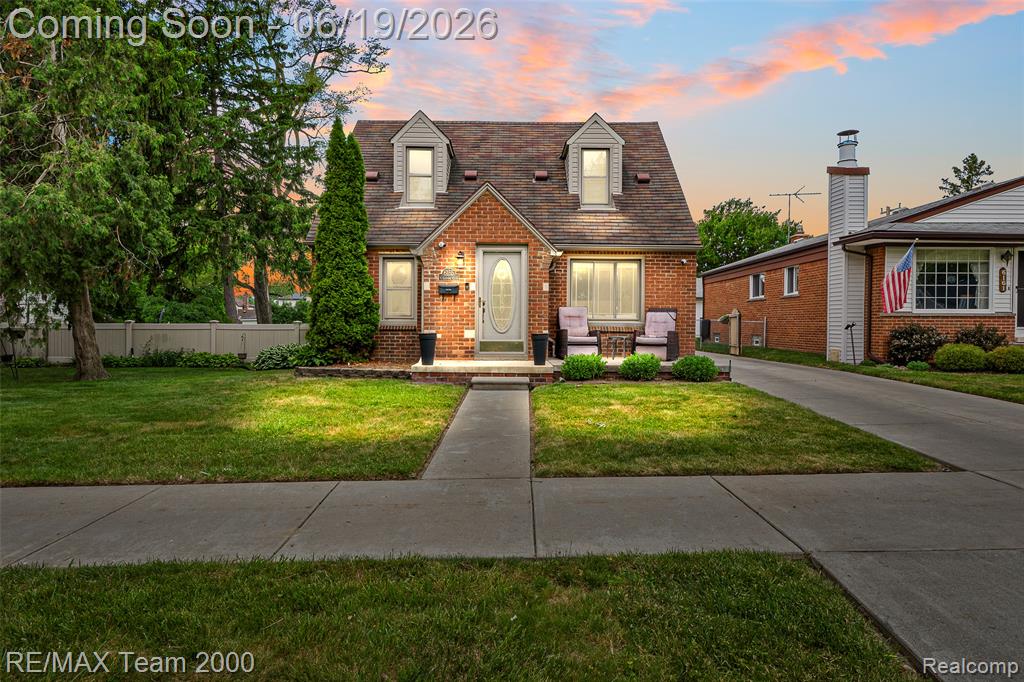 6155 N Silvery Lane, Dearborn Heights, MI 48127 — Photo 4