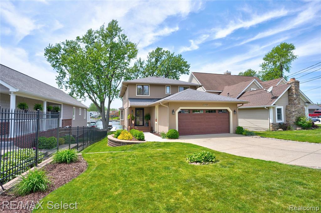11476 Moffett Court, Fenton, MI 48430 — Photo 3