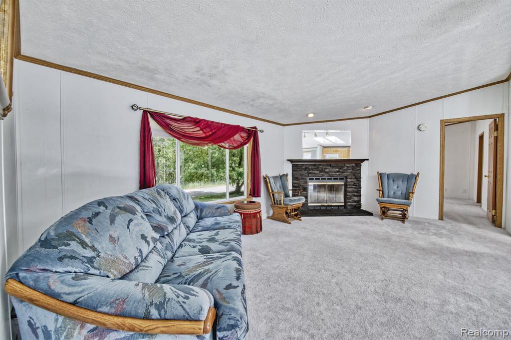 917 E HOADLEY Street, MI 49802 — Photo 30