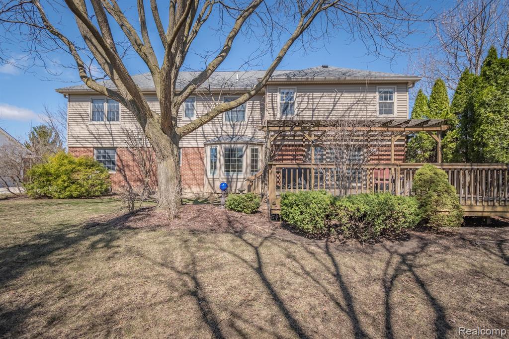 49035 QUAIL RUN Drive S, Plymouth, MI 48170 — Photo 2
