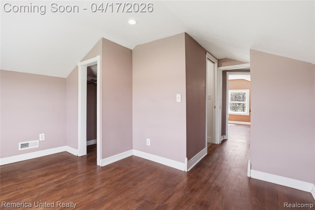 8375 Denton Hill Road, Fenton, MI 48430 — Photo 27