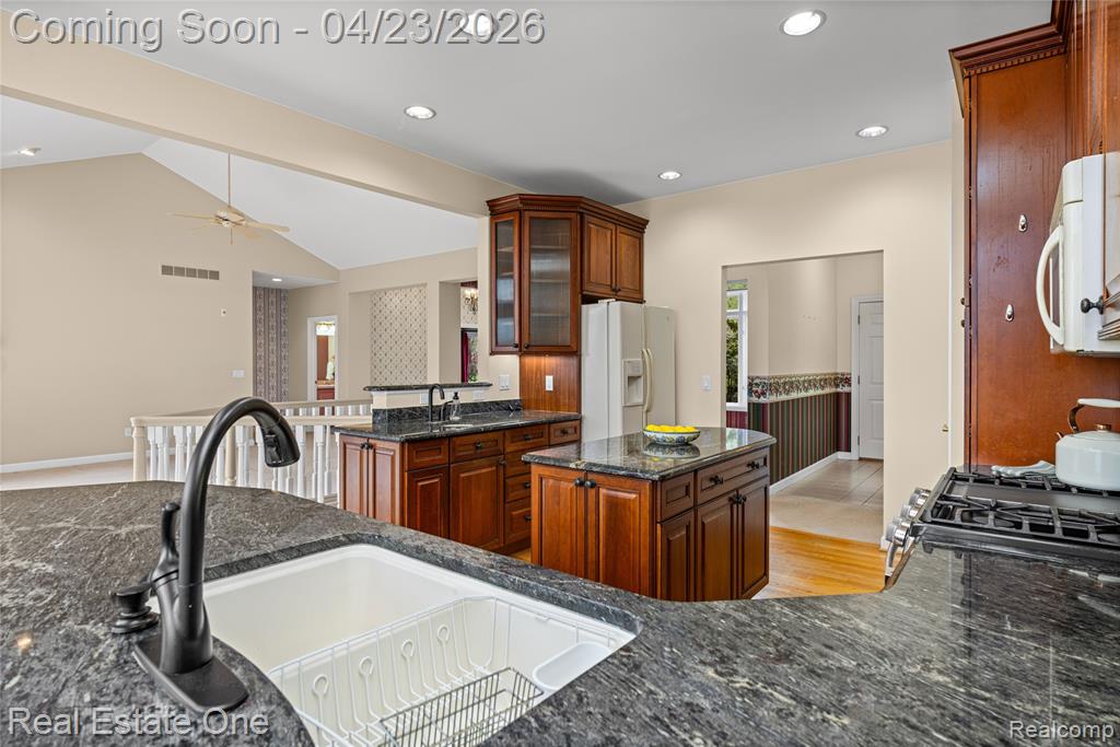 8183 Caribou Lake Lane, Clarkston, MI — Photo 17