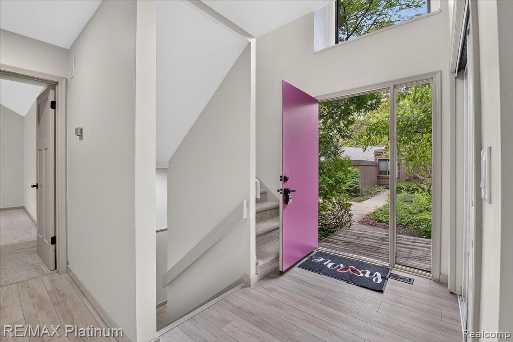 32 Haverhill Court, Ann Arbor, MI 48105 — Photo 7
