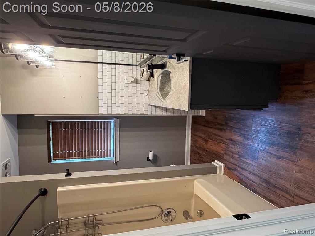 11687 Shell Bark Lane, Grand Blanc, MI 48439 — Photo 14