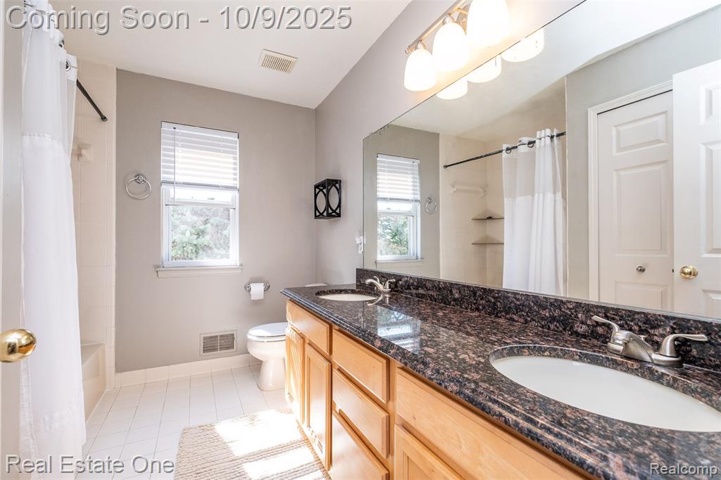 785 Akehurst Lane, White Lake, MI — Photo 51