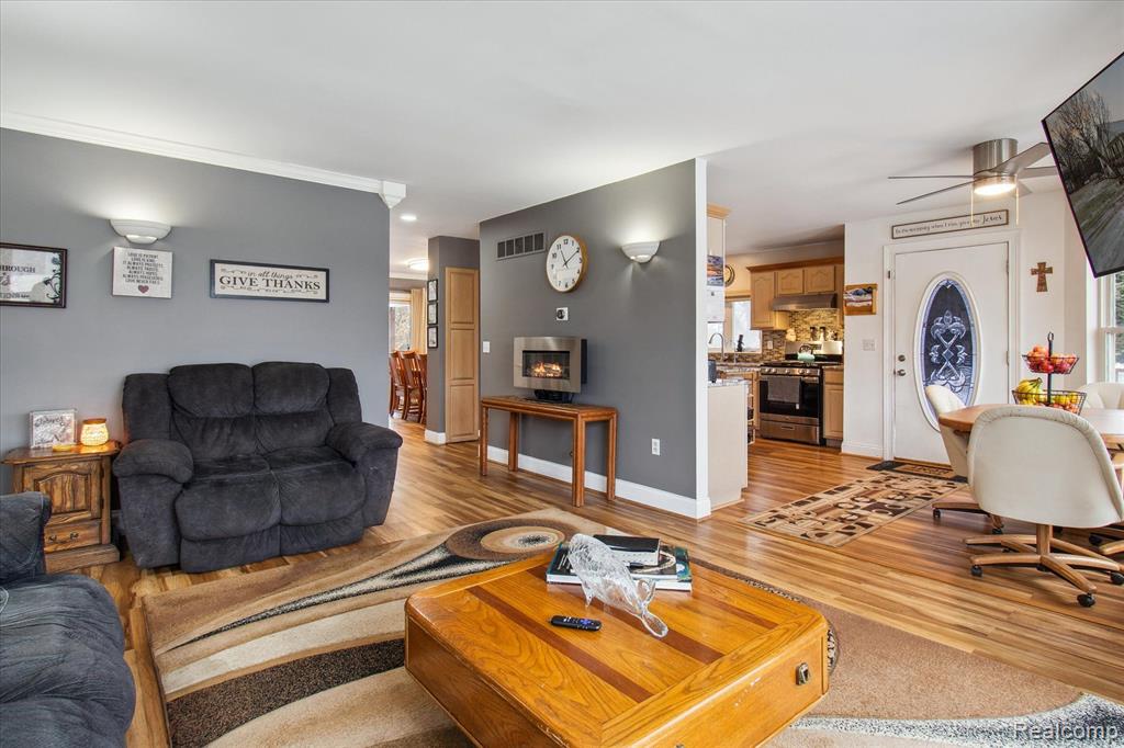 11819 HANNEWALD Road, Munith, MI 49259 — Photo 11