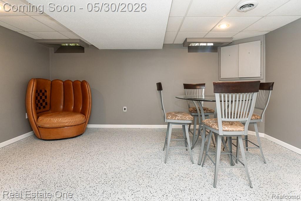 44105 Dunham Court, Clinton Twp, MI 48038 — Photo 28