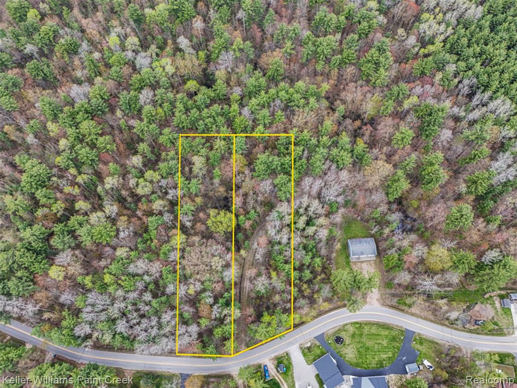 v/l E Pinecrest Drive, Gladwin, MI 48624 — Photo 10
