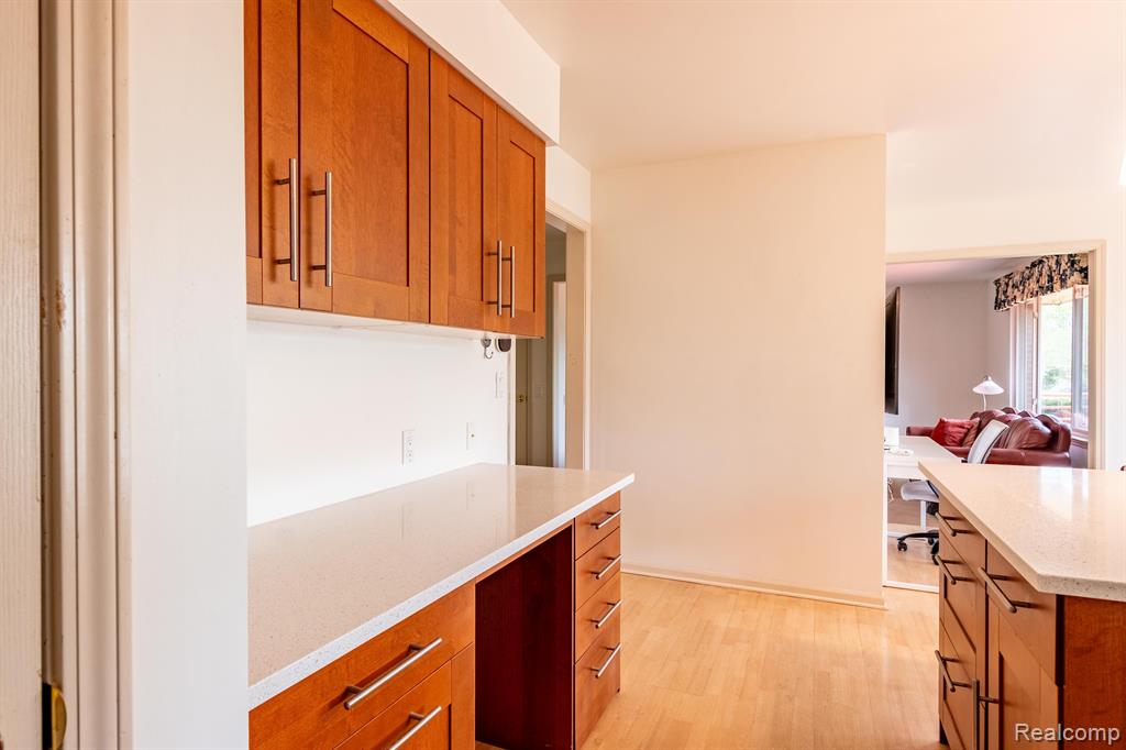 45536 MORNINGSIDE Road, Canton, MI 48187 — Photo 11