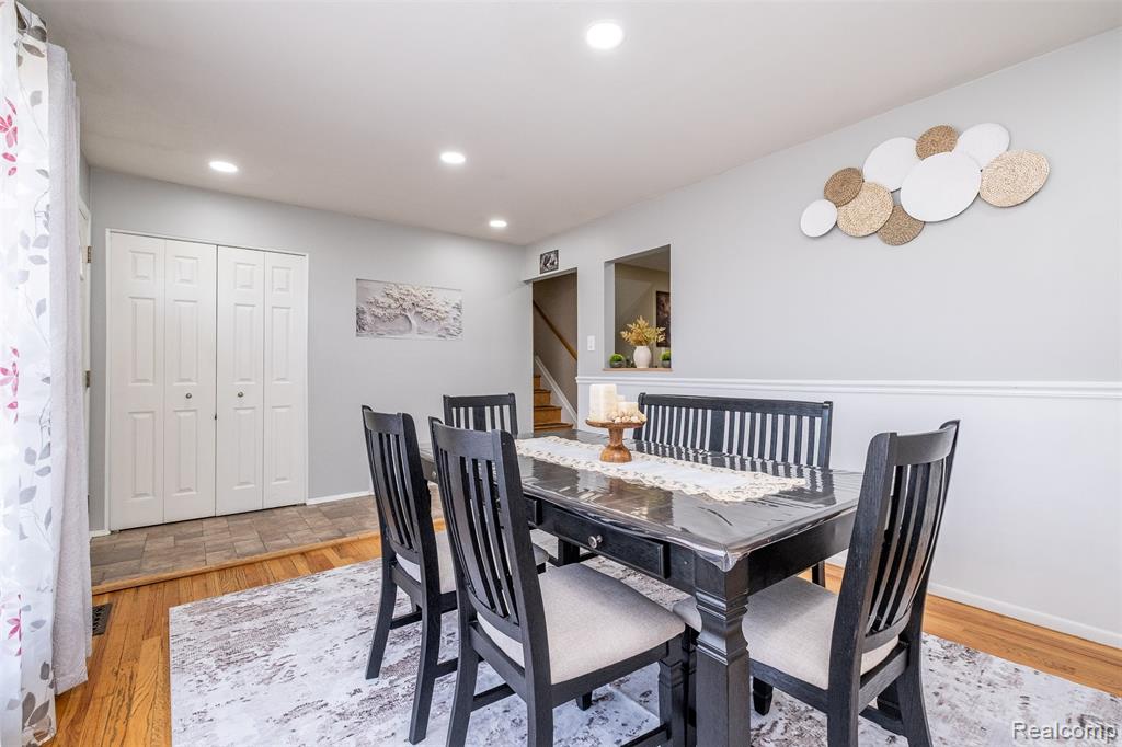 39856 Parklawn Drive, Sterling Heights, MI 48313 — Photo 9