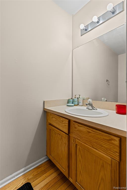 805 Columbia Drive, Flint, MI 48503 — Photo 13