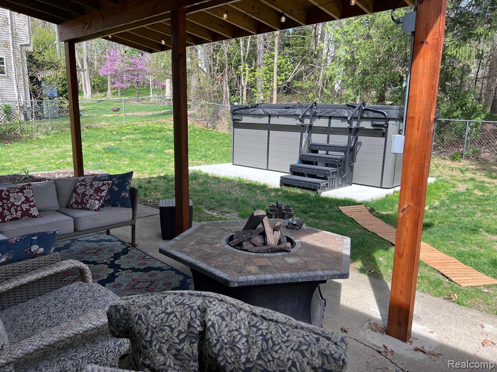 620 EAST Street, Milford, MI 48381 — Photo 21